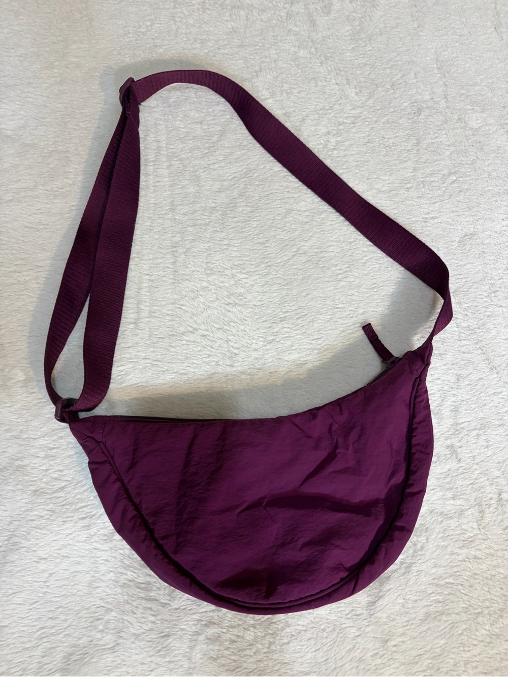 Uniqlo Round Mini Shoulder Bag Purple
